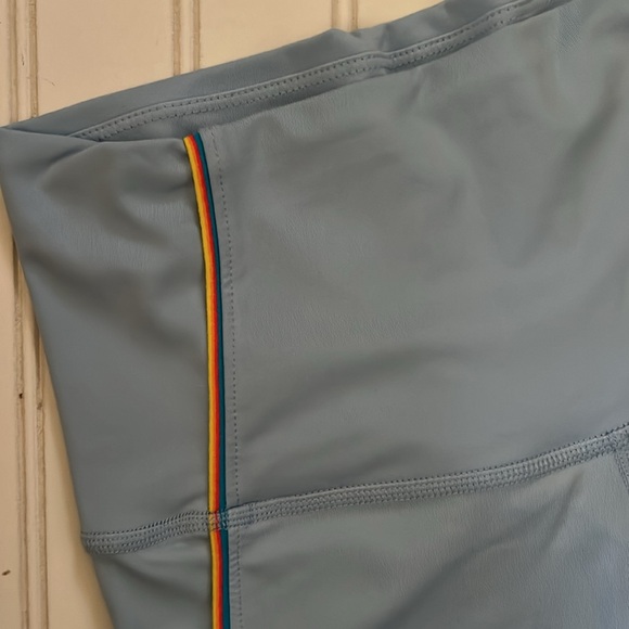 Nike 7/8 length legging - Picture 2 of 5